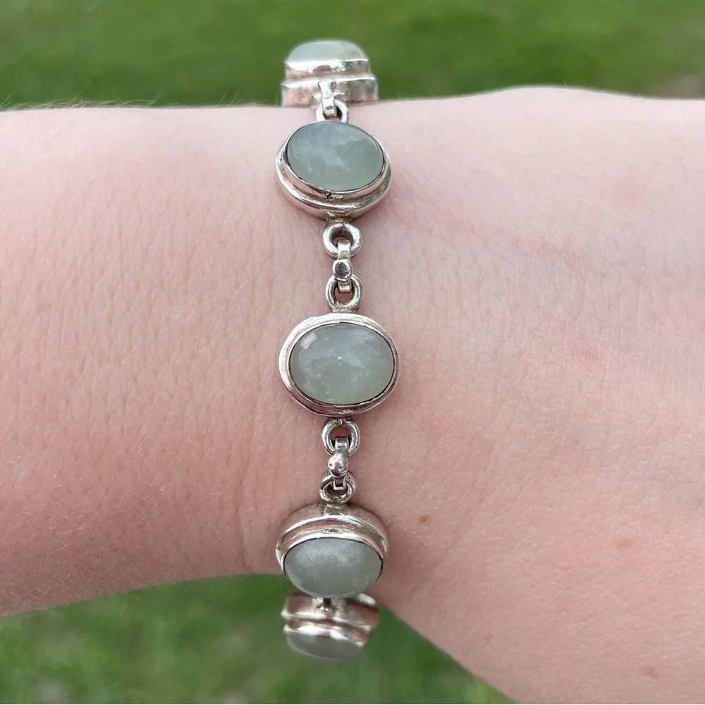 Silver Tone Bracelet with Gray/Green Stones